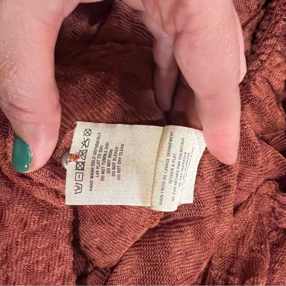 Deletta Anthropologie Rust Amana Burnout Sheer Smocked Mock Neck Top size small - Picture 12 of 13